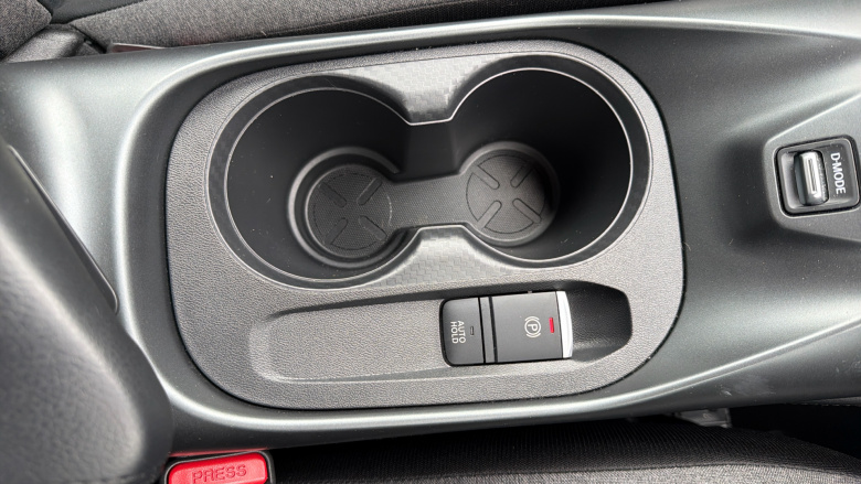 Nissan Juke 1.0 DiG-T N-Connecta 5dr Petrol Hatchback